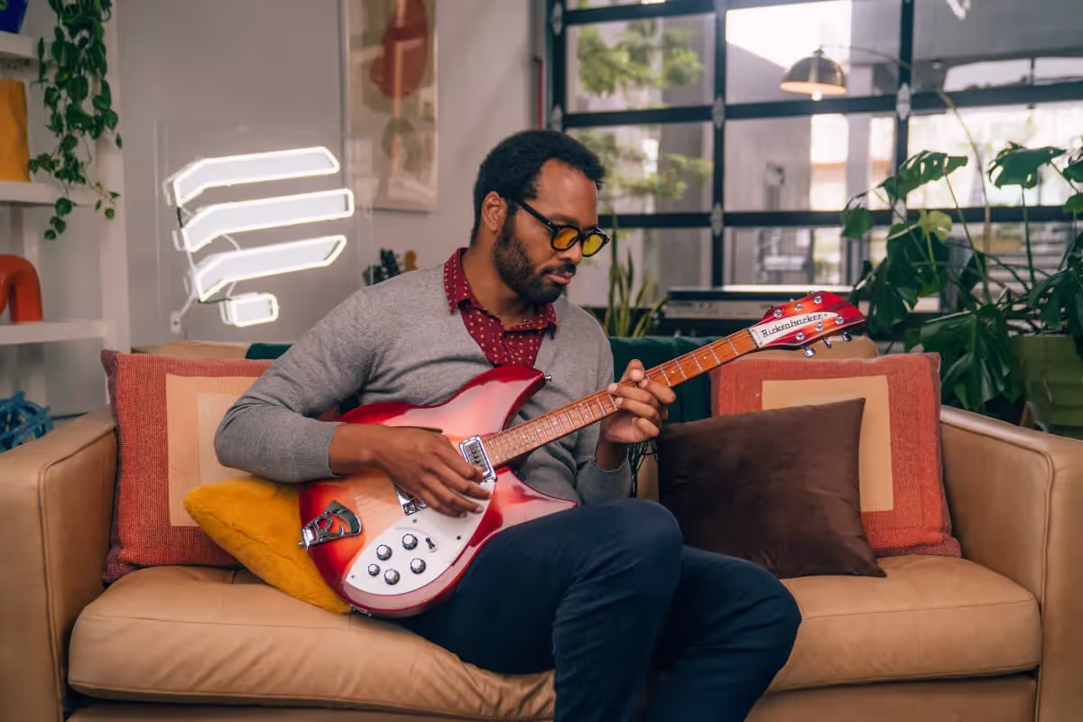 How to Play Funk Guitar: A Beginner's Guide to Groovy Rhythms